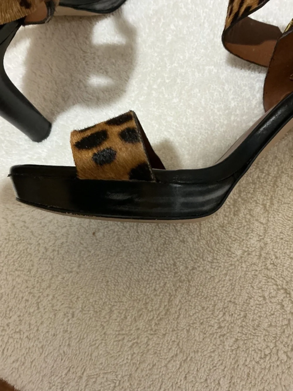 Franco Sarto Platform Animal print Calf hair Sandals Heels 7M